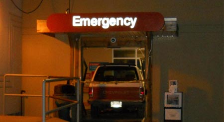Car drives into Kelowna hospital