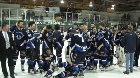 Riders denied Cyclone Taylor title after losing 5-3 to Peninsula