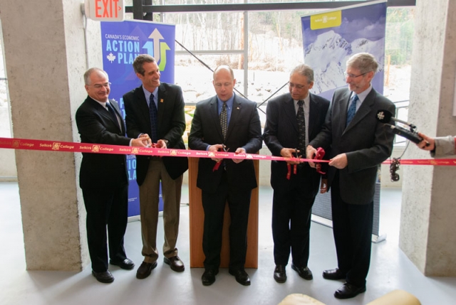 Dignitaries cut ribbon to open Selkirk College Tenth Street Residence