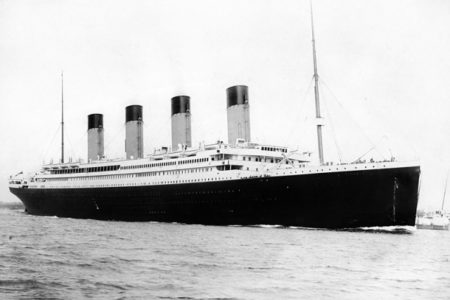 Australian billionaire announces replica Titanic