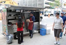 City to review policy allowing mobile food vendors/restaurants