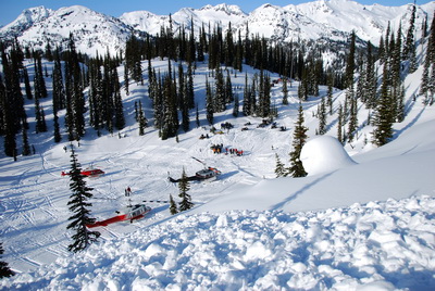 Alberta man suffers busted arm in avalanche near Sparwood