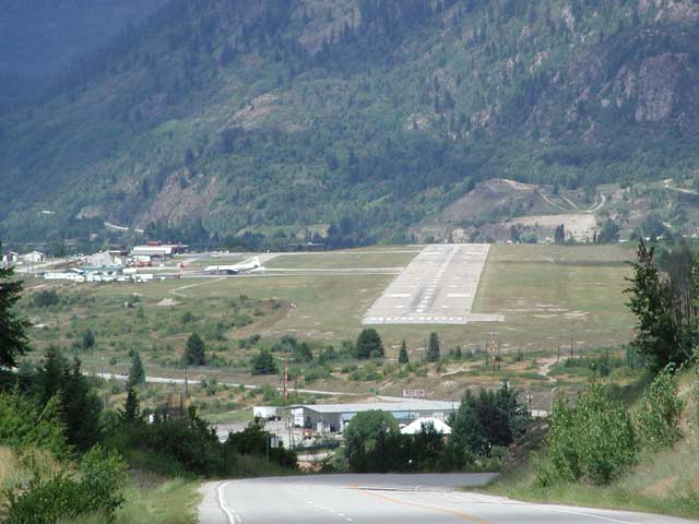 Air Canada shoots down Kootenay MP's idea to improve reliability at West Kootenay Regional Airport in Castlegar
