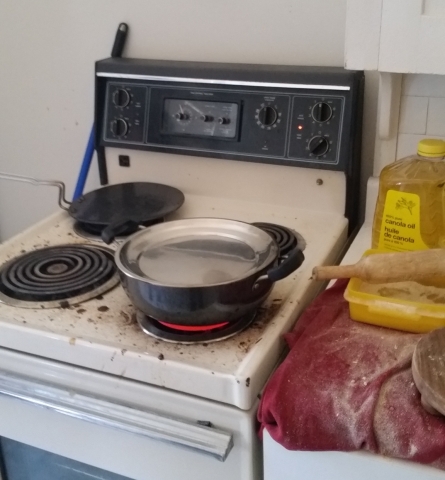 Pot left on stove blamed for smoke filling downtown Nelson apartment