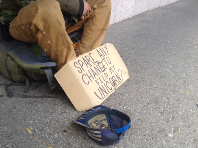 Hot panhandling bylaw topic fizzles out on council's griddle; decision delayed until spring, 2016