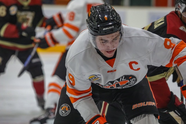 Smoke Eaters Captain Braeden Tuck Commits To Sacred Heart University
