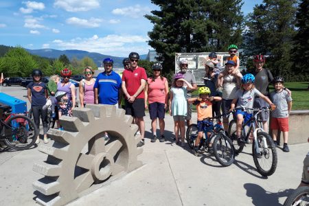 Community bike ride draws Castlegarians of all ages