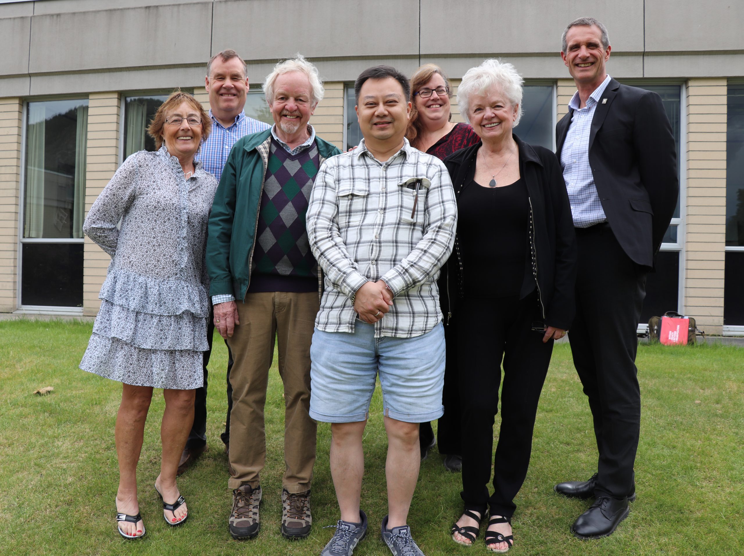 Selkirk College International Alumnus Returns for Visit After Three Decades