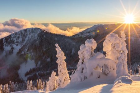 Spokane Airport Shuttle on for coming ski season