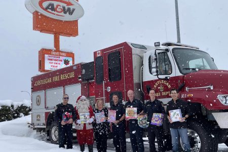 40th Annual Castlegar Firefighters Christmas Toy Drive a snowy success